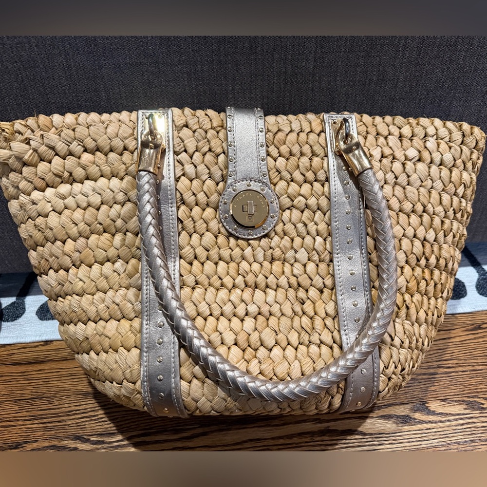 EUC: Michael Kors Woven Tan and Gold Santorini Tote, Large